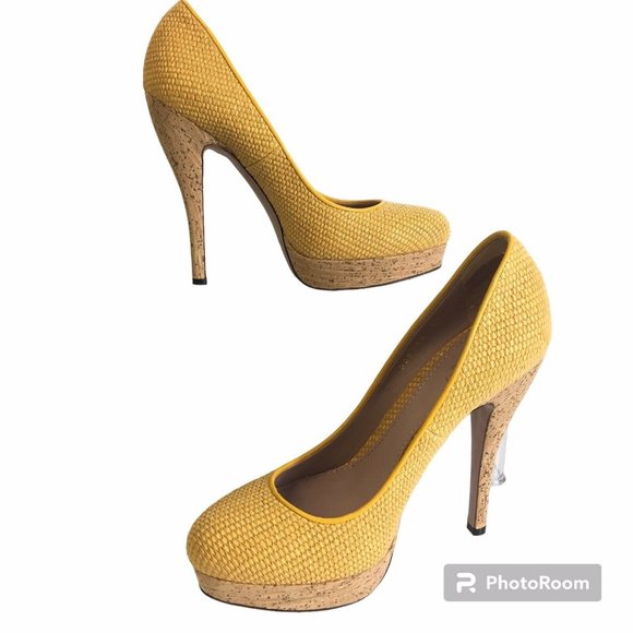 Gucci Woven Raffia Cork Platform Pump Heels Yellow Bumblebee Size 7